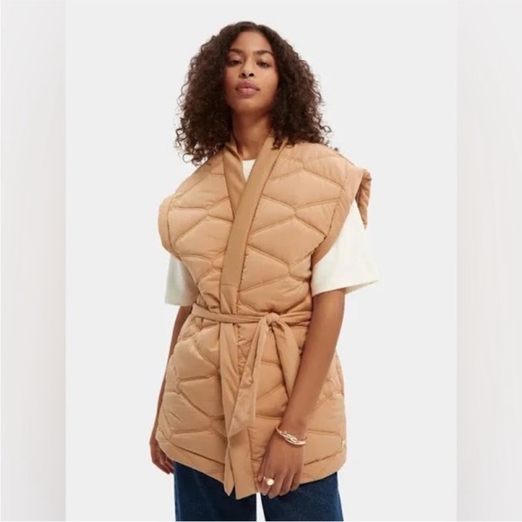 Scotch & Soda Jackets & Blazers - Tan Quilted Vest with Belt
